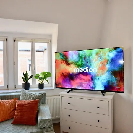 Apartment Wohlfuehl-insel In Der Altstadt Mit Wlan, Balkon, Voll Ausgestatteter Kueche & Supermarkt Fusslaeufig In Nur 3 Min *