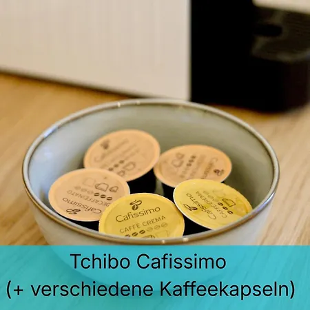 Wohlfuehl-insel In Der Altstadt Mit Wlan, Balkon, Voll Ausgestatteter Kueche & Supermarkt Fusslaeufig In Nur 3 Min Апартаменты Цайц